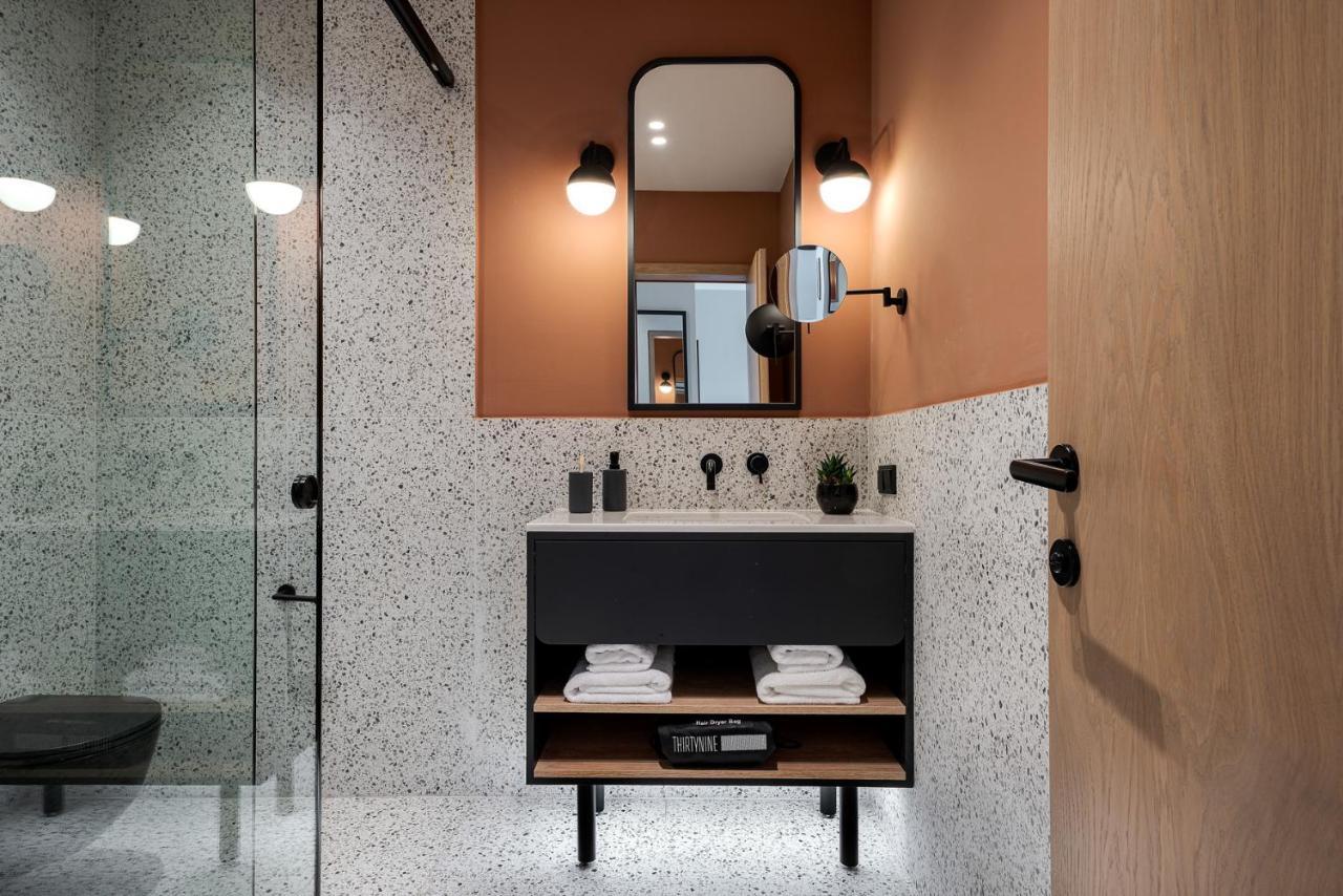 Thirtynine Urban Stay Thessaloniki Exterior photo