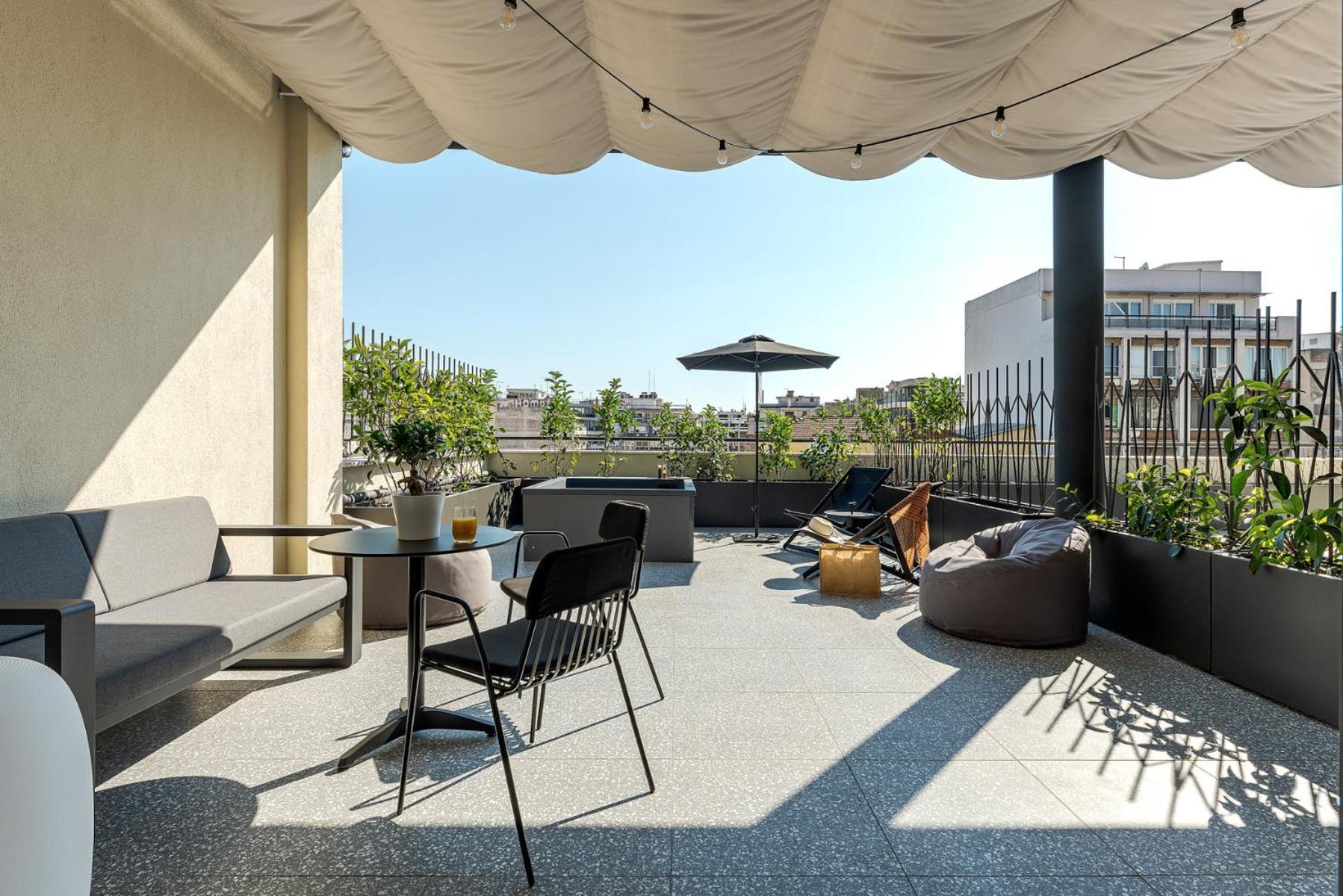Thirtynine Urban Stay Thessaloniki Exterior photo